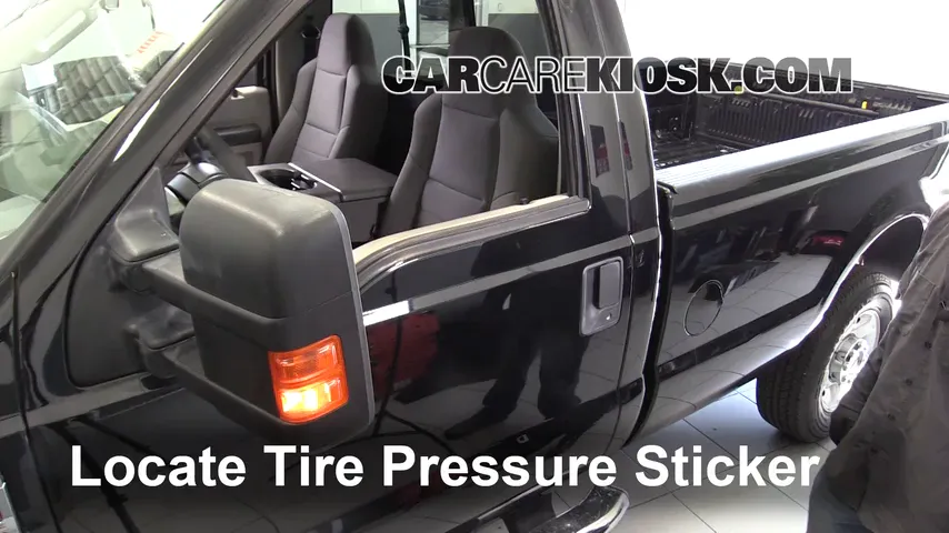 2010 Ford F-250 Super Duty XLT 6.4L V8 Turbo Diesel Standard Cab Pickup Tires & Wheels Check Tire Pressure